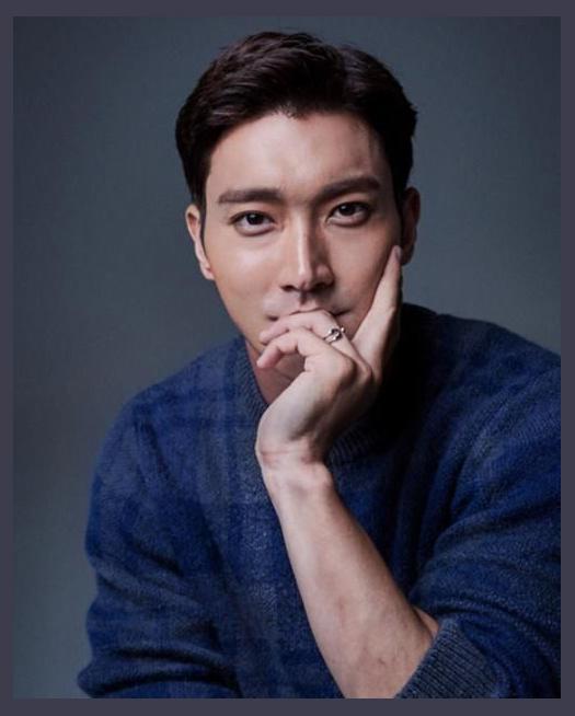 Siwon (SUPER JUNIOR)